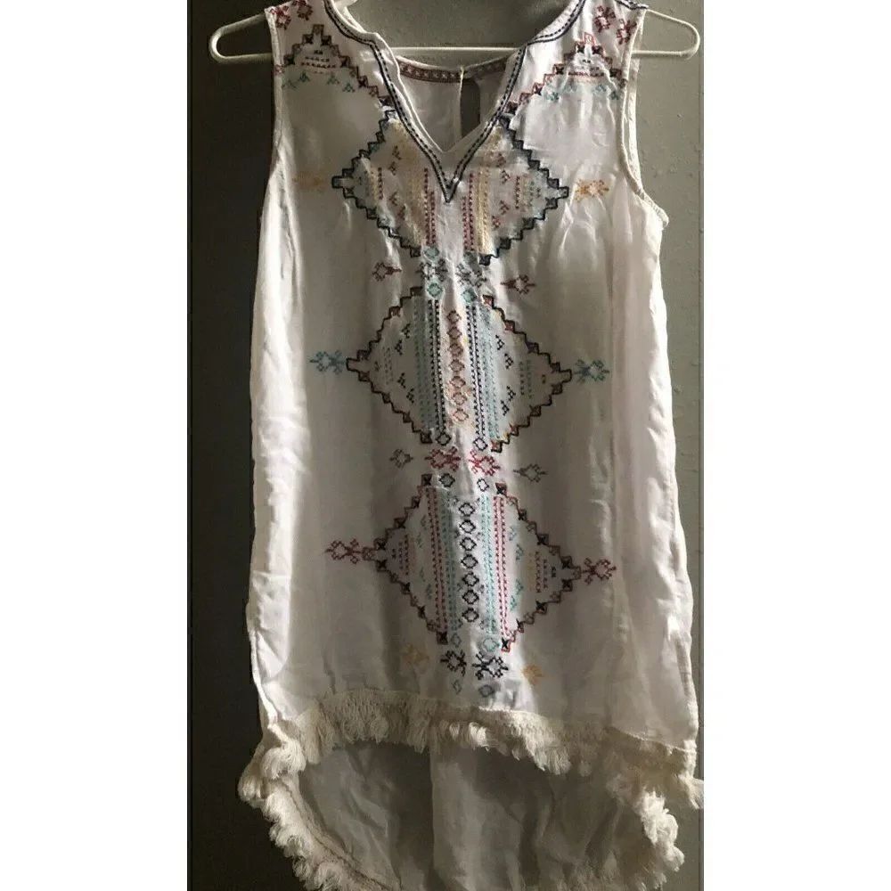Knox Rose Jersey Knit Sleeveless Flowy Embroidered Tunic Top  Sz XS Beige
